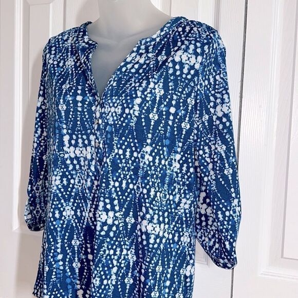 Kate Park Blue and White Splatter Print 3/4 Sleeve Small S Blouse Top Shirt NWT - Picture 3 of 6